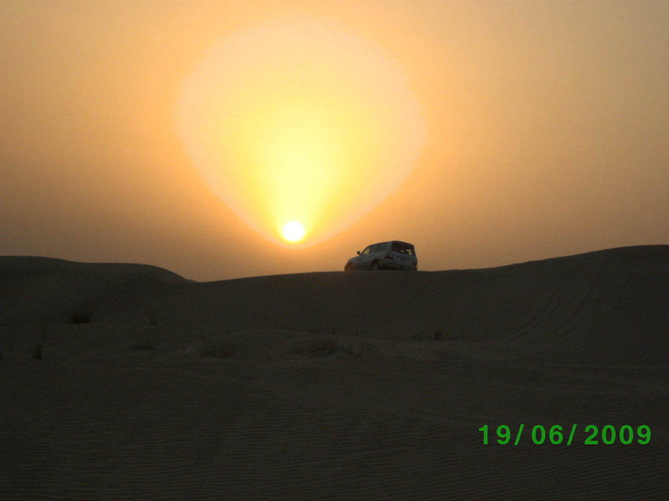 Sonnenuntergang in der Wüste Radisson Blu Resort Fujairah
