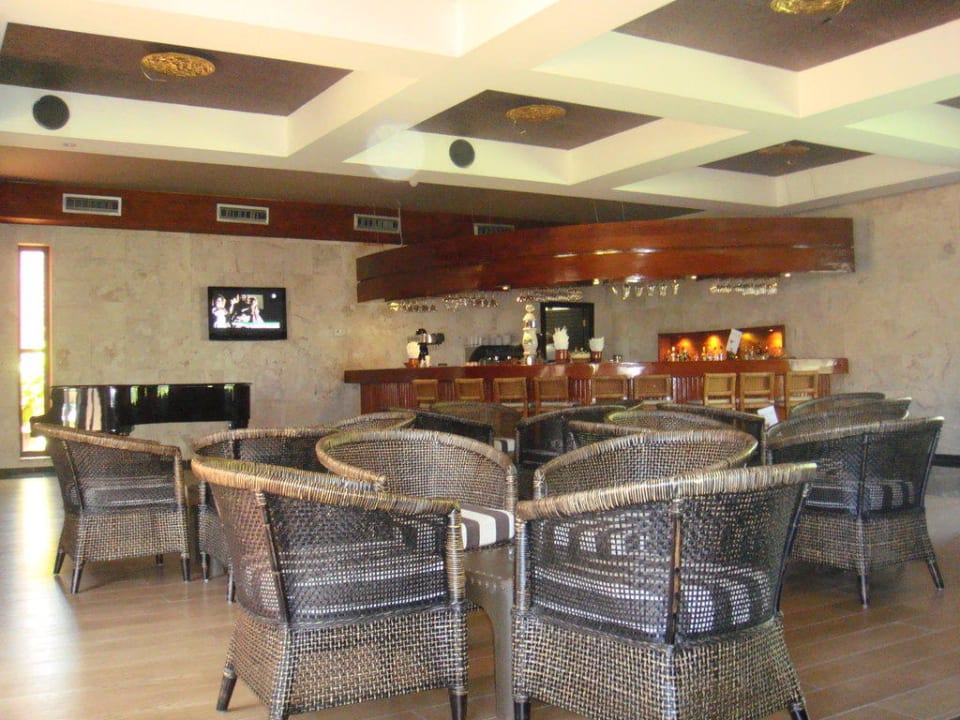 Pianobar Catalonia Royal Bavaro - Adults only