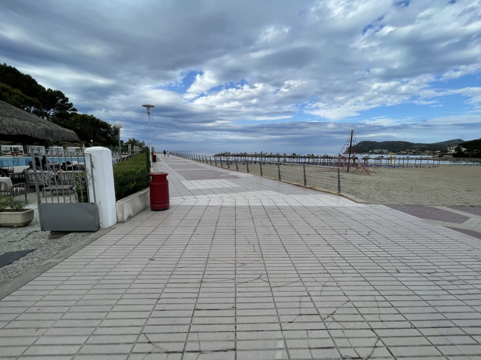 Strand Hotel Vibra Beverly Playa