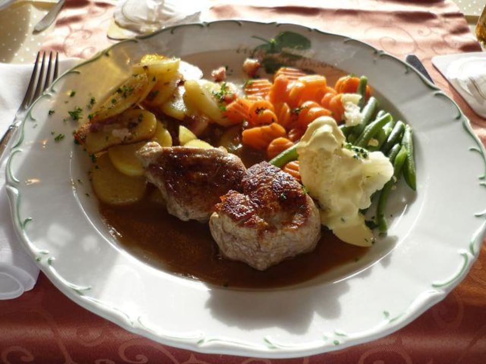 Essen war Super Hotel Unter den Linden