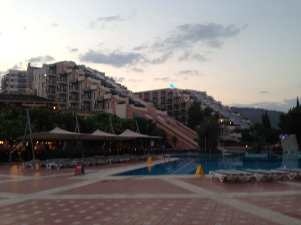 Achterzijde strandzijde Limak Limra Hotel & Resort