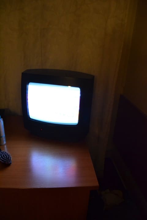 Der Fernseher auf dem Zimmer Top Hotel Praha