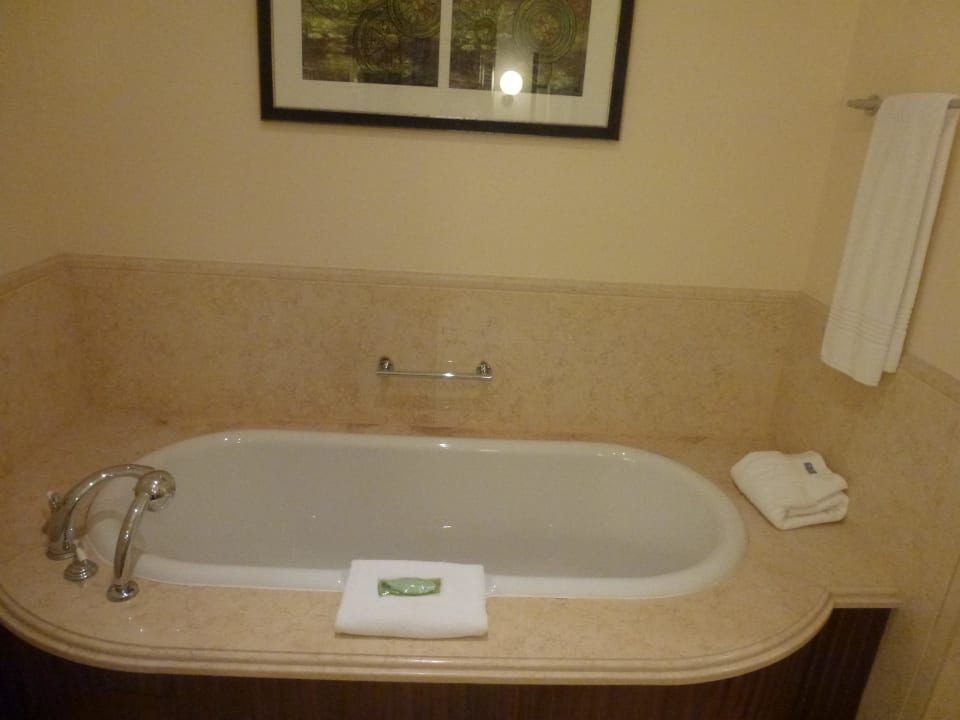 Badewanne The Westin Dubai Mina Seyahi Beach Resort & Marina