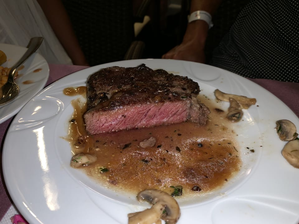 Gastro Kirman Belazur Resort & Spa
