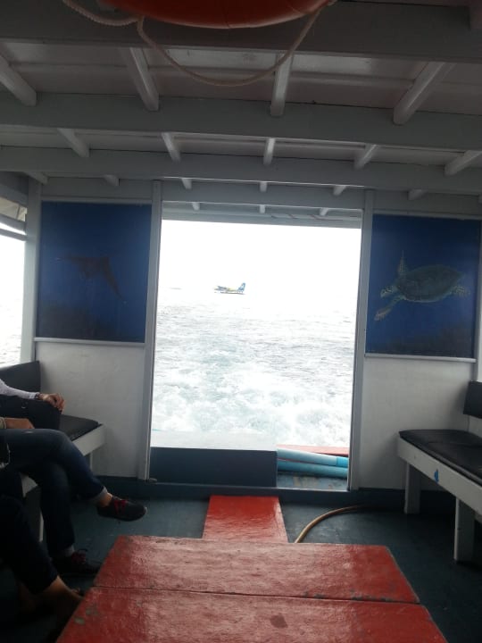 Ausblick aus dem Bott  Kuramathi Maldives