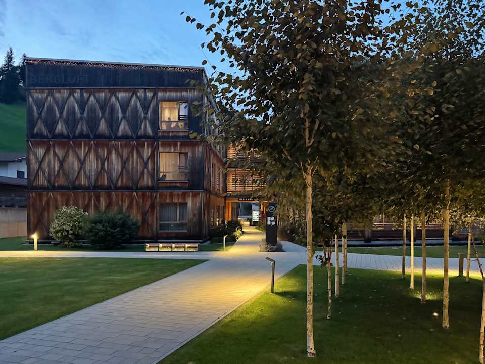 Gartenanlage Tirol Lodge