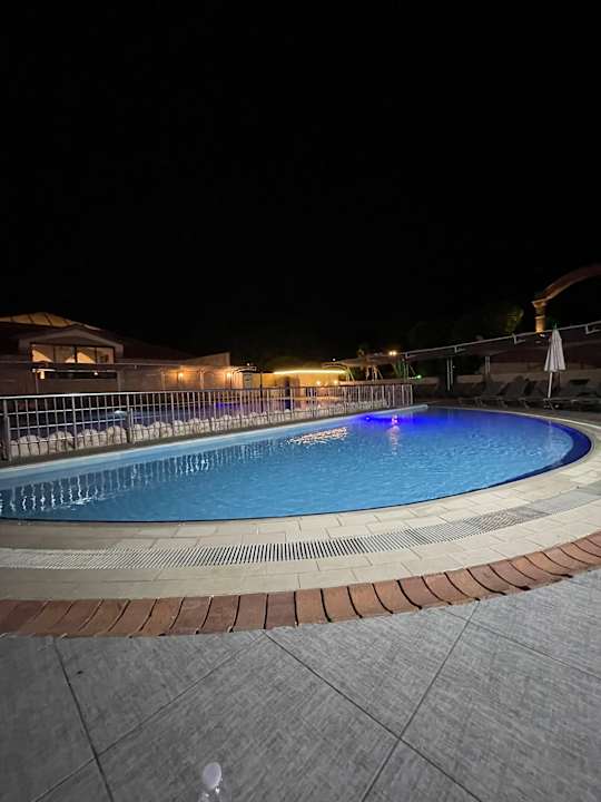 Pool Club Resort Atlantis