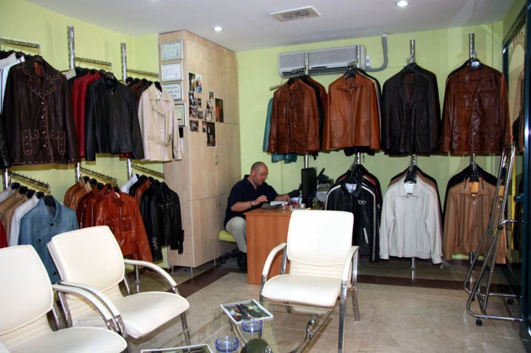 Ledergeschäft Grand Seker Hotel