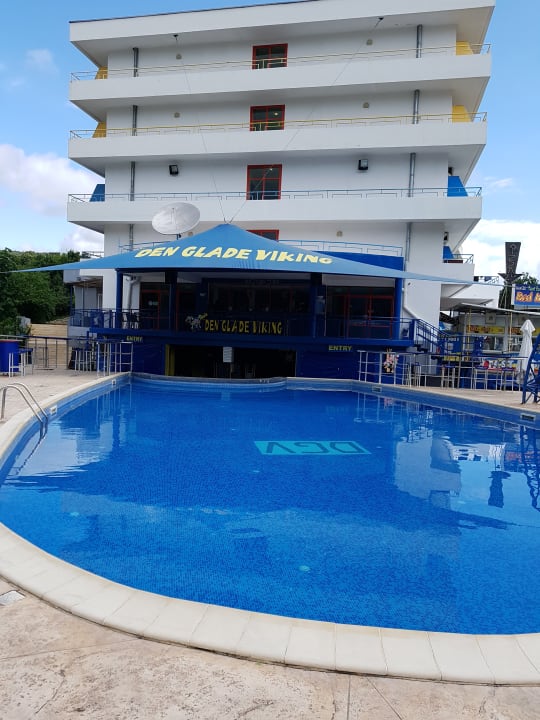 Außenansicht Party Hotel Golden Sands - Adults only