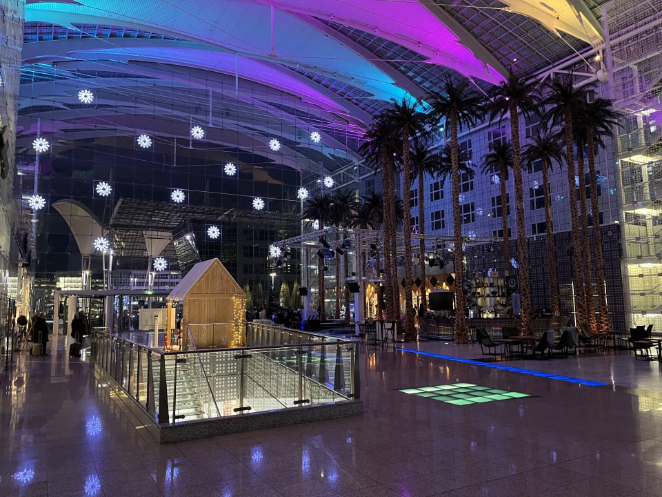 Lobby Hilton Munich Airport