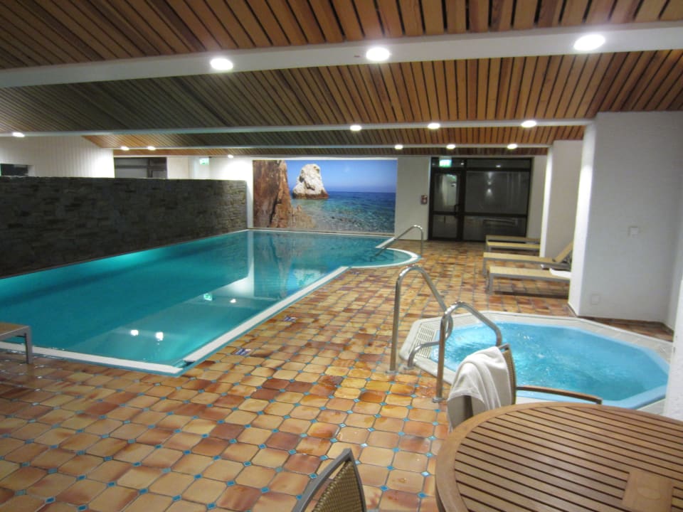 Pool und Whirlpool (Existiert nicht mehr) Radisson Blu Conference Hotel, Düsseldorf