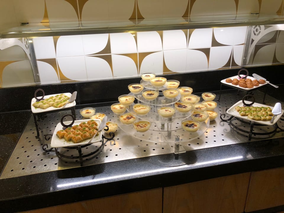 Gastro Xanadu Resort Hotel