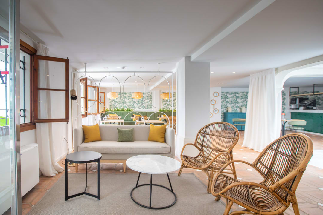 Lobby Hotel Soho Boutique Atalia