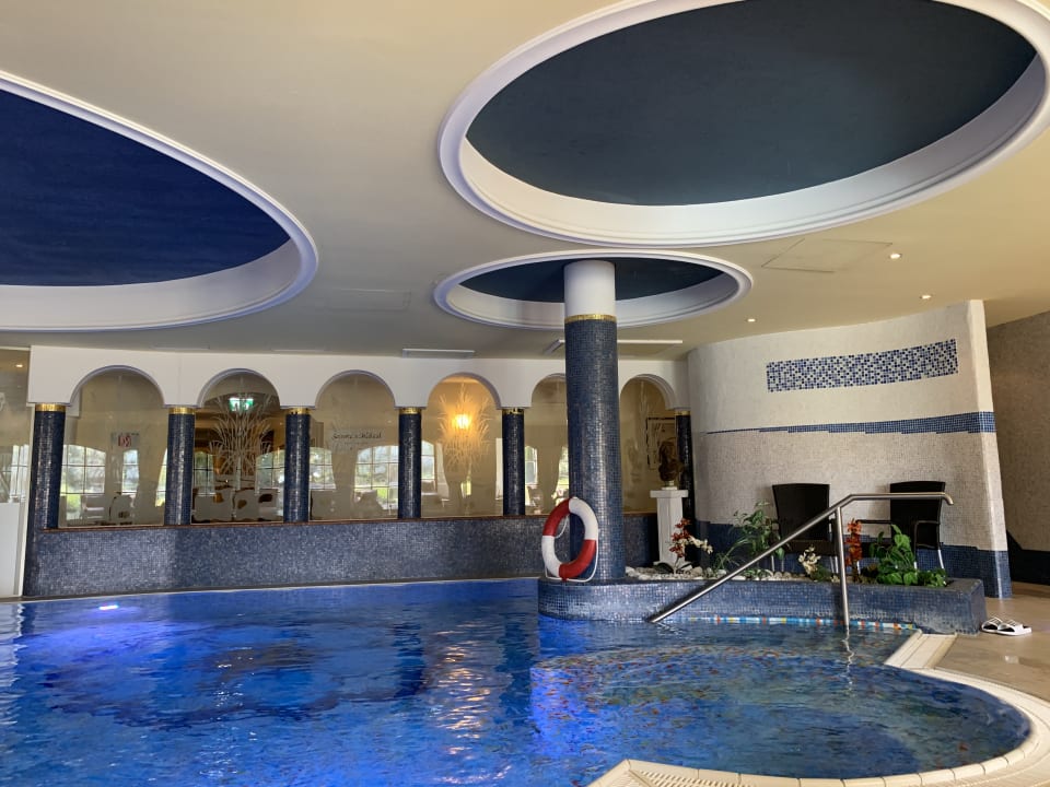 Pool Hotel Parkschlössl Zu Thyrnau