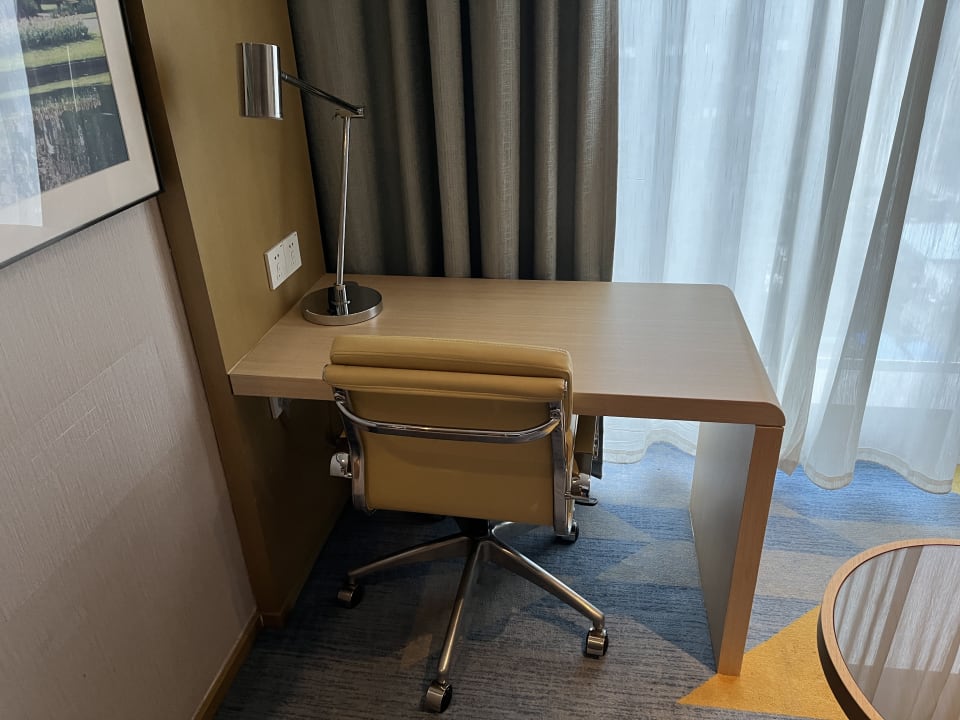 Zimmer Holiday Inn Express Zhengzhou Longzi Lake by IHG