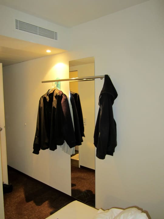 Zimmer Motel One Hamburg-Alster