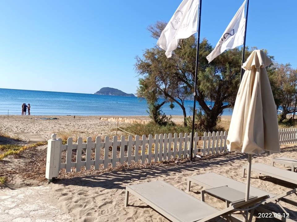 Strand Domes Aulūs Zante, Autograph Collection