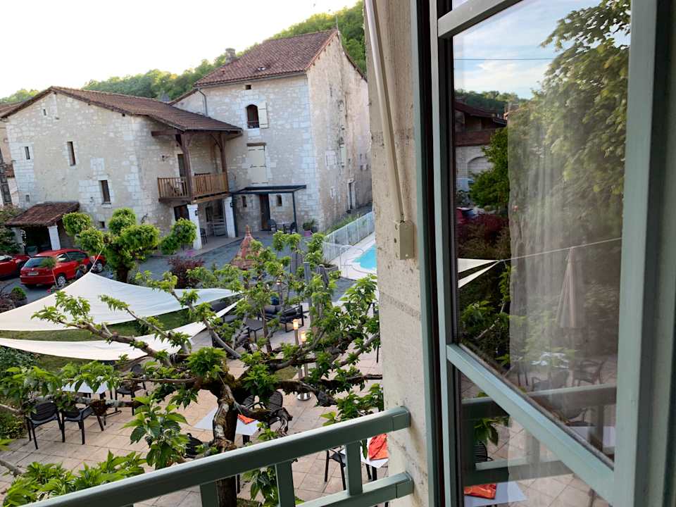 Ausblick Hotel Logis Hostellerie Du Perigord Vert