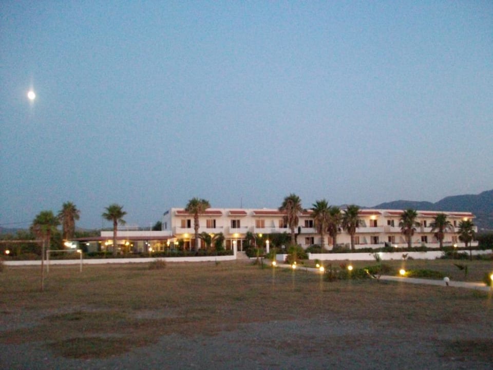 Mit Mond Costa Angela Seaside Resort