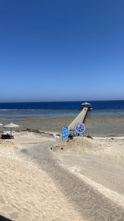 Strand Rohanou Beach Resort