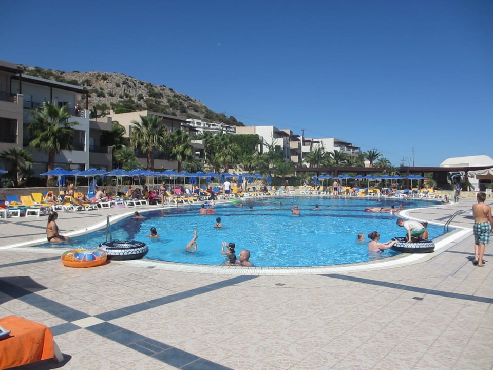 GHR 2014 Grand Hotel Holiday Resort