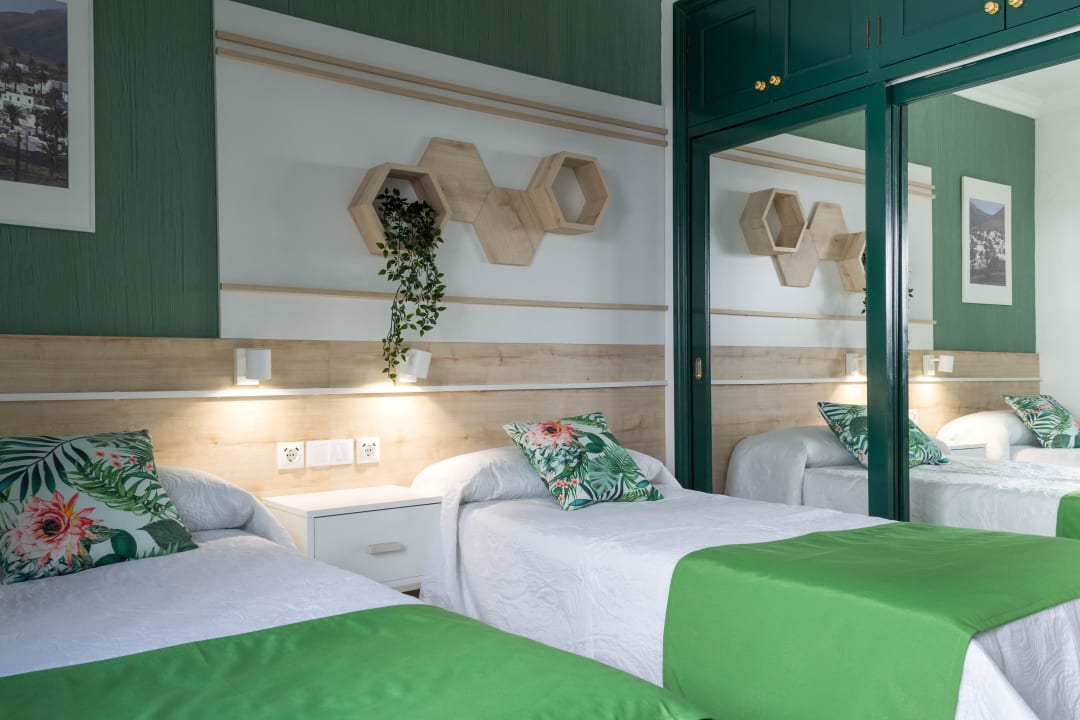 Zimmer Apartamentos La Tegala