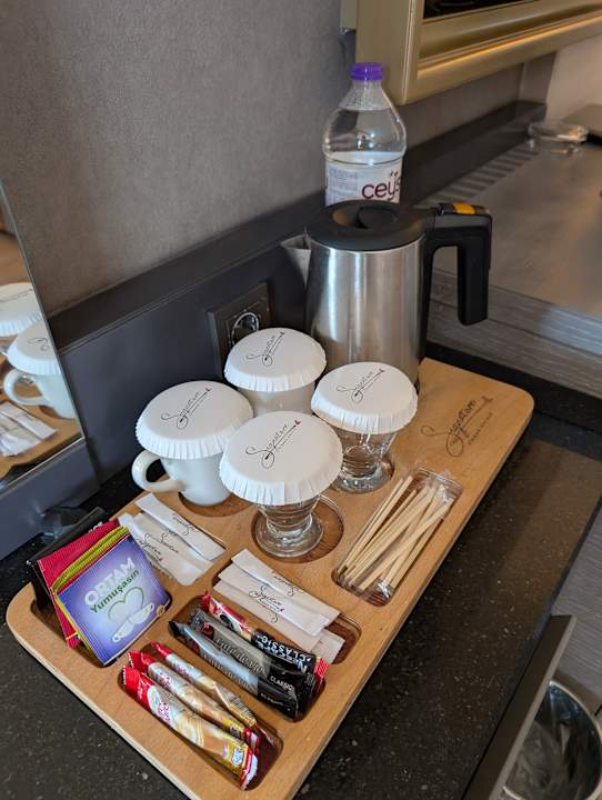 Zimmer Kirman Belazur Resort & Spa