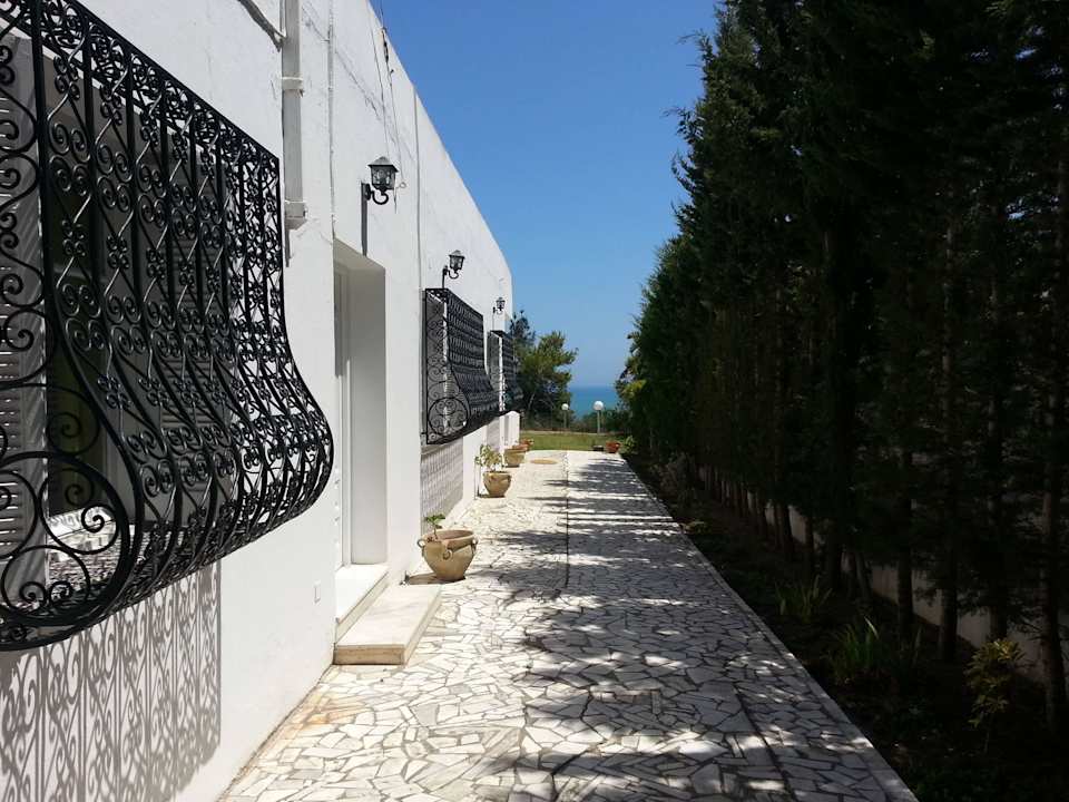 Allée (2) Villa Ambre