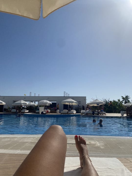 Pool Rubi Platinum Sign