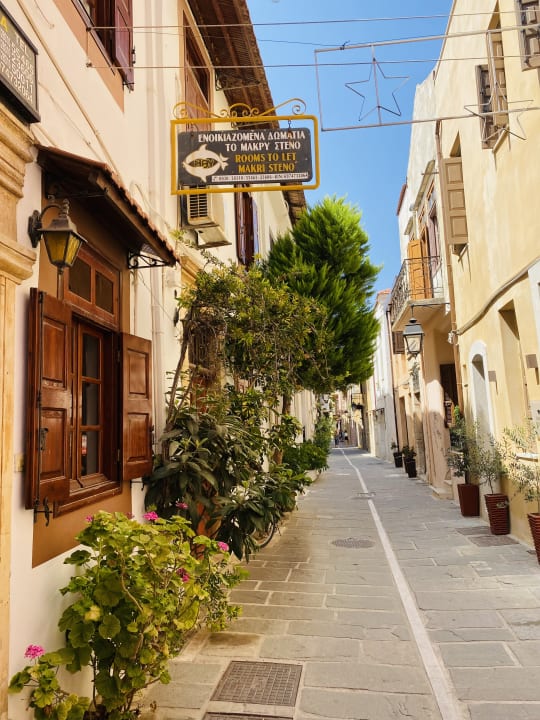 Außenansicht Hotel Theartemis Palace