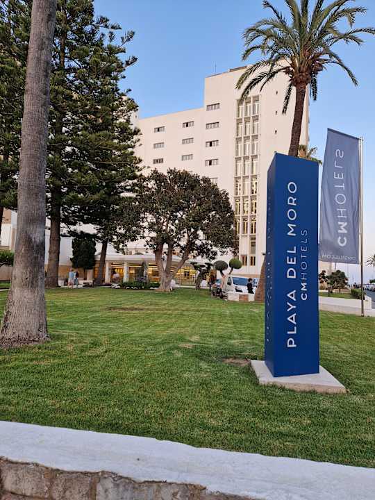 Außenansicht CM Playa del Moro