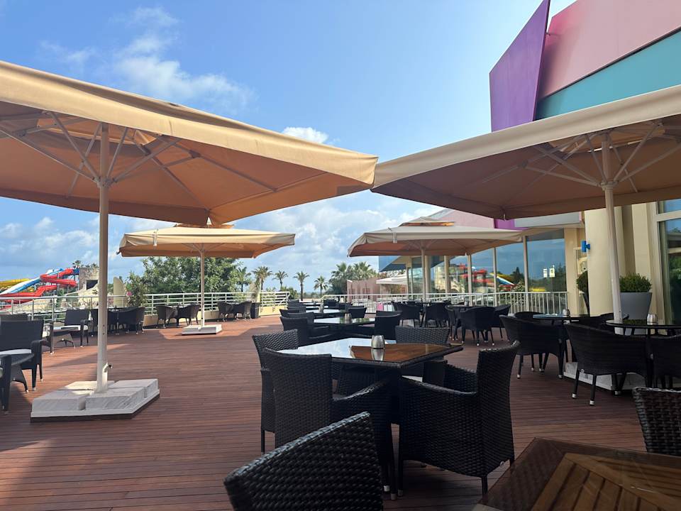 Gastro Blue Waters Club