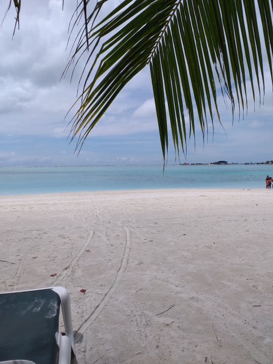 Strand Meeru Maldives Resort Island