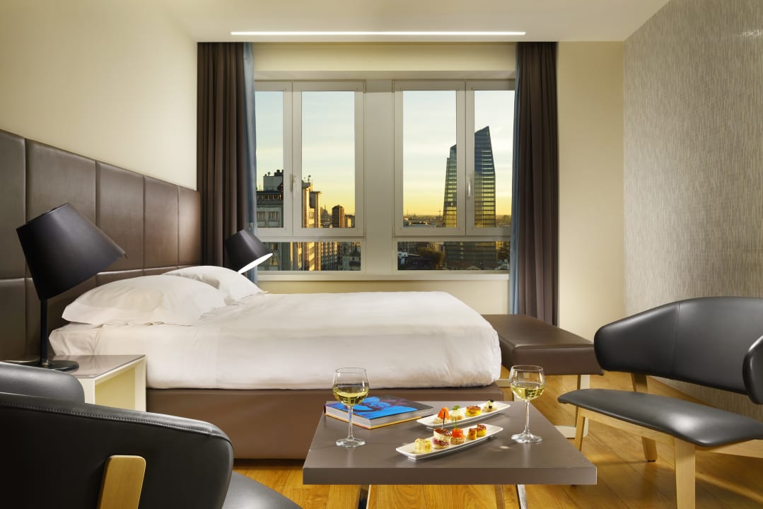 Zimmer UNAHOTELS Century Milano