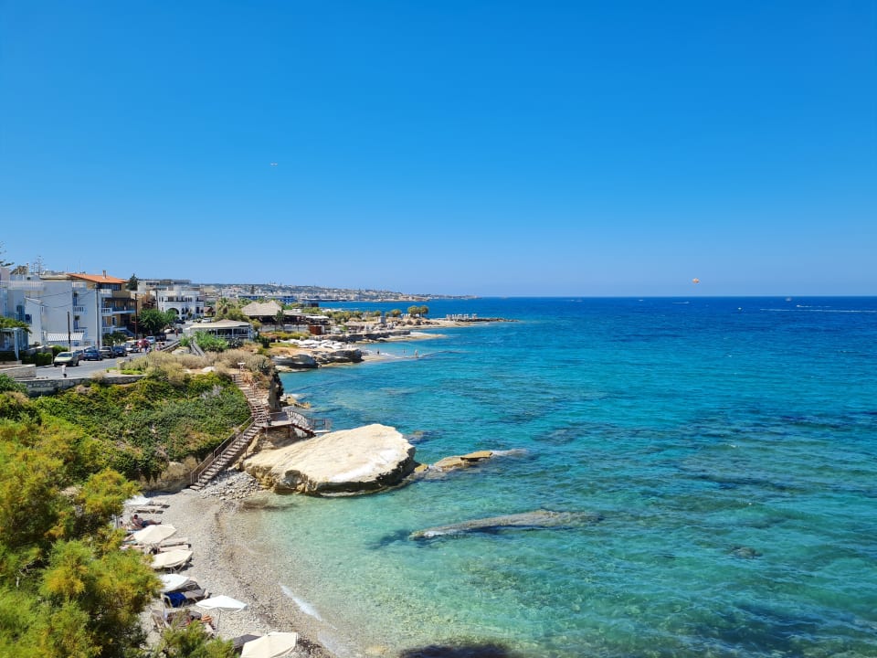 Strand Eri Beach & Village