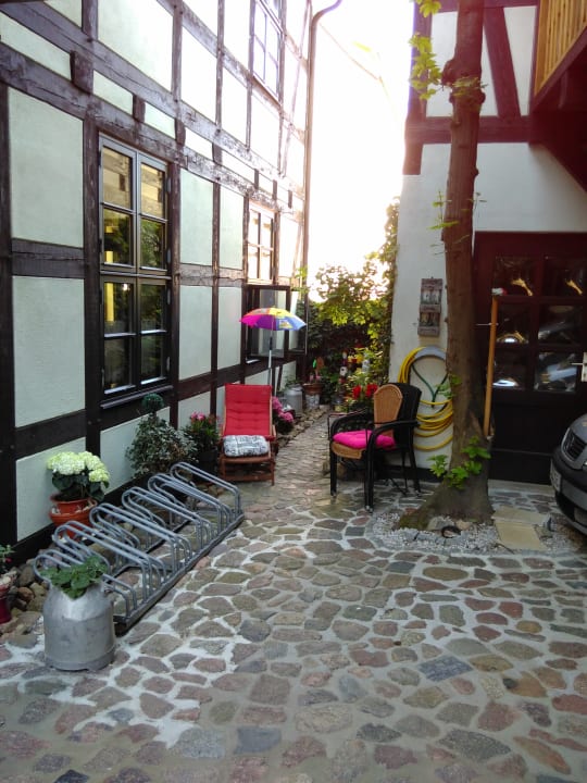 "Gartenanlage" Pension Warener Hof (Waren) • HolidayCheck (Mecklenburg