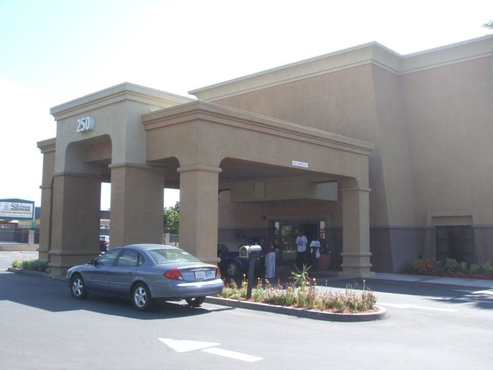 Eingangsportal Hotel Hampton Inn & Suites Colton