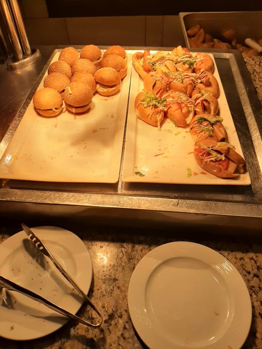 Gastro Miramar Al Aqah Beach Resort