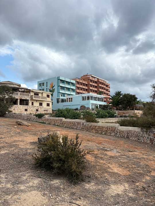 Außenansicht Bikini Island & Mountain Hotel Es Trenc