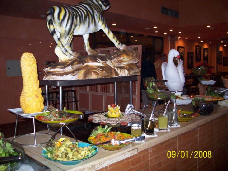 Buffet Eagles Paradise Abu Soma
