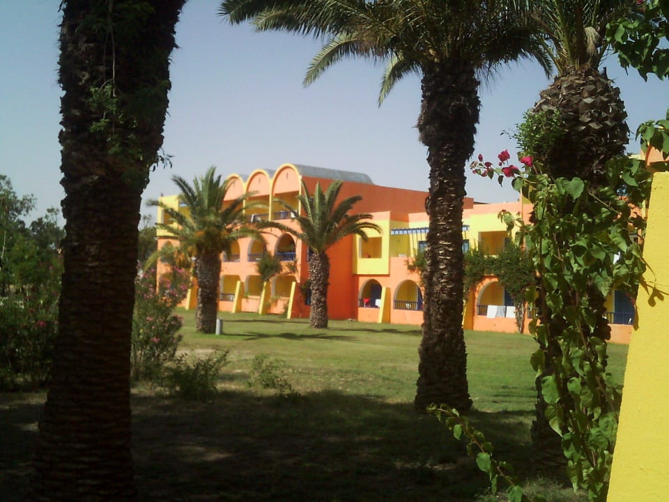 Blick vom Balkon in den Garten Caribbean World Monastir