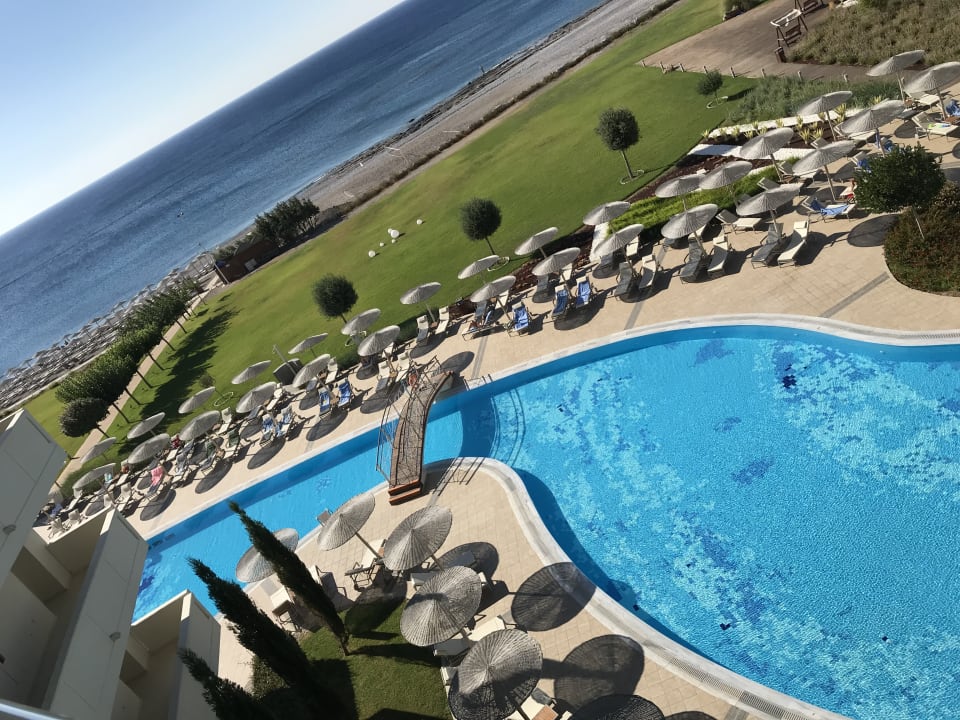 Pool Elysium Resort & Spa Hotel