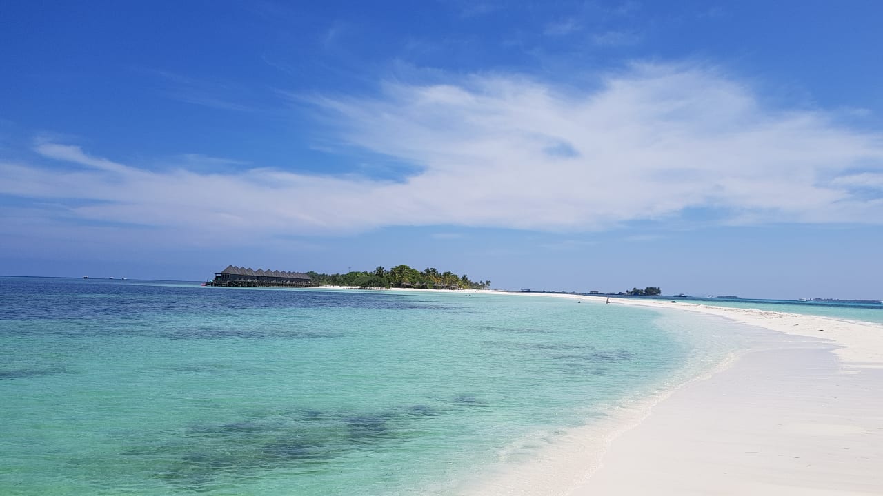 Strand Kuredu Island Resort & Spa