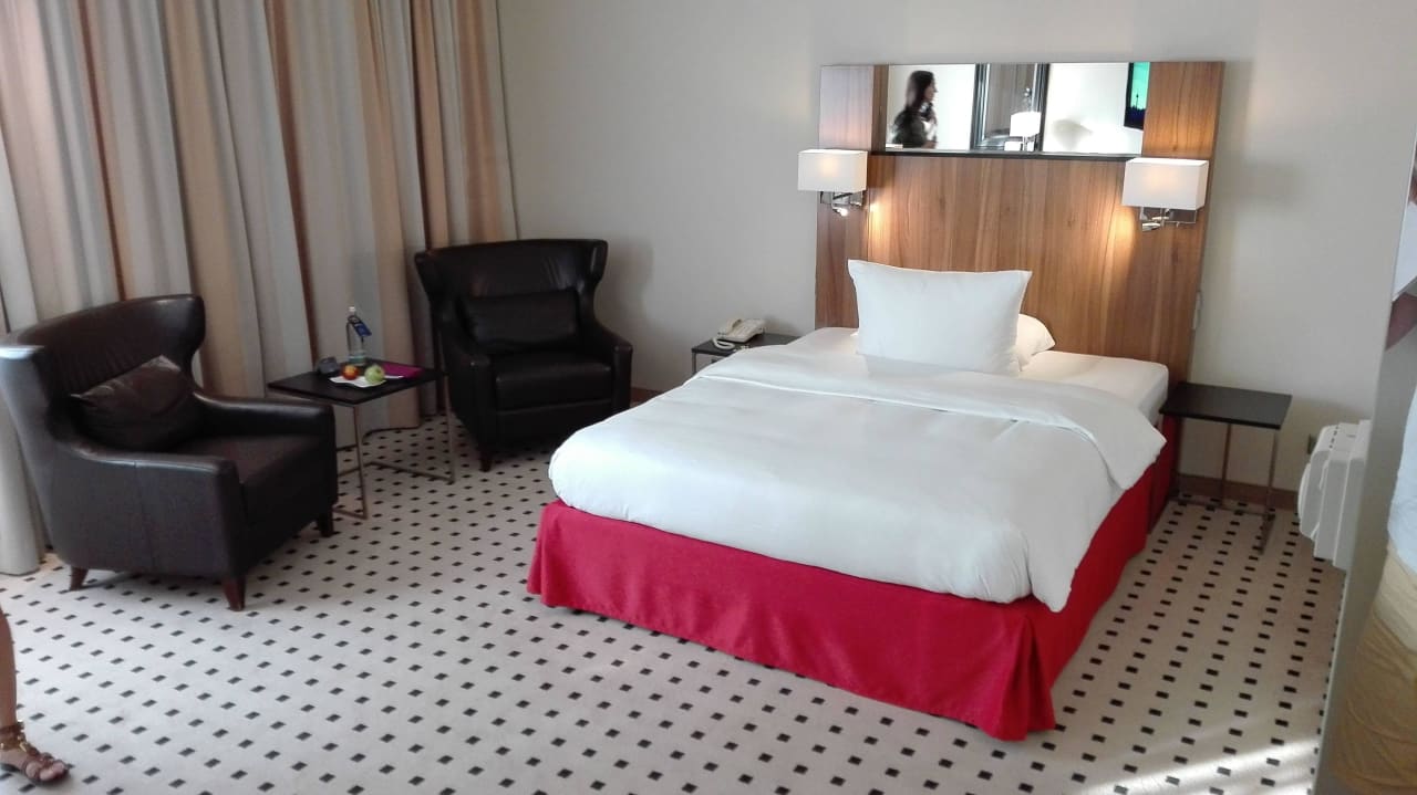 Tisch und Bett Radisson Blu Conference Hotel, Düsseldorf