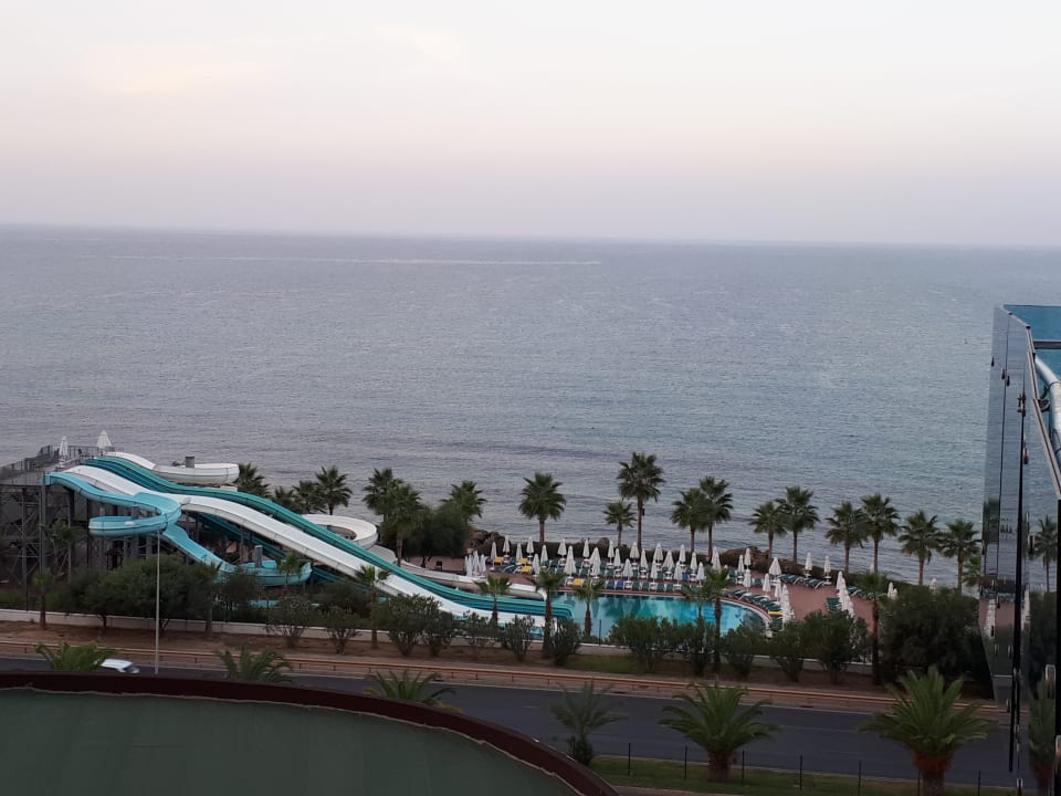 Ausblick Vikingen Infinity Resort & Spa