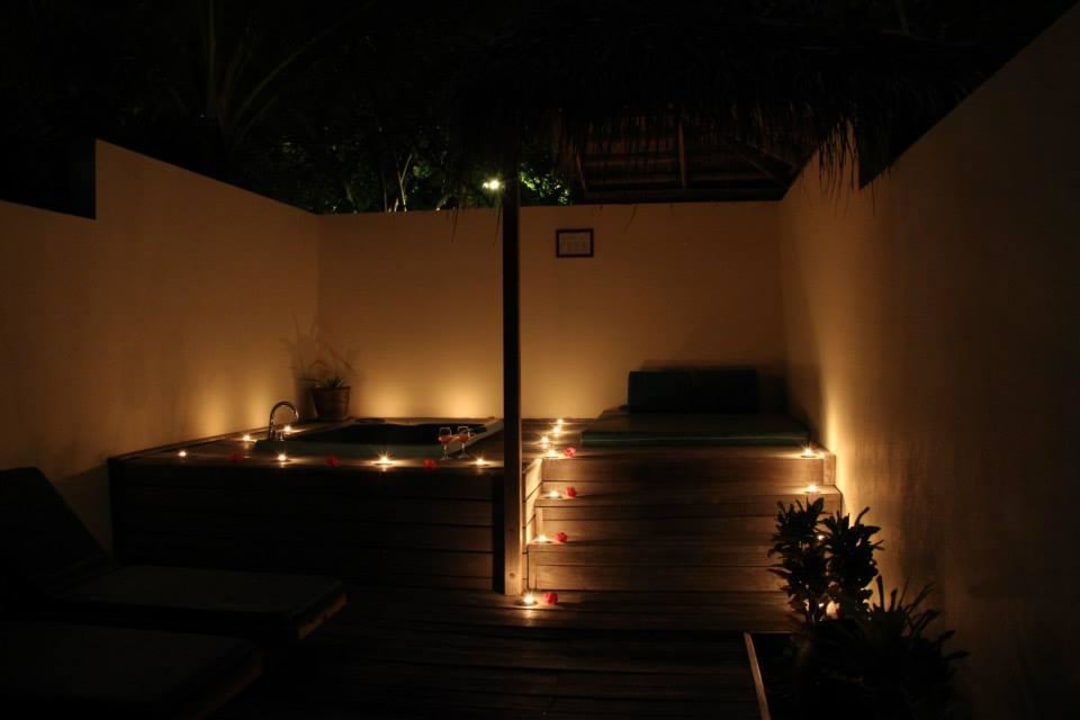 Jacuzzi Meeru Maldives Resort Island