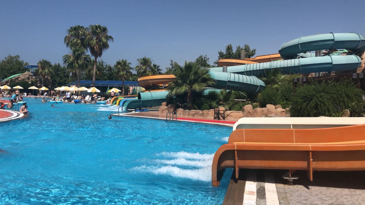 Pool VONRESORT Golden Beach