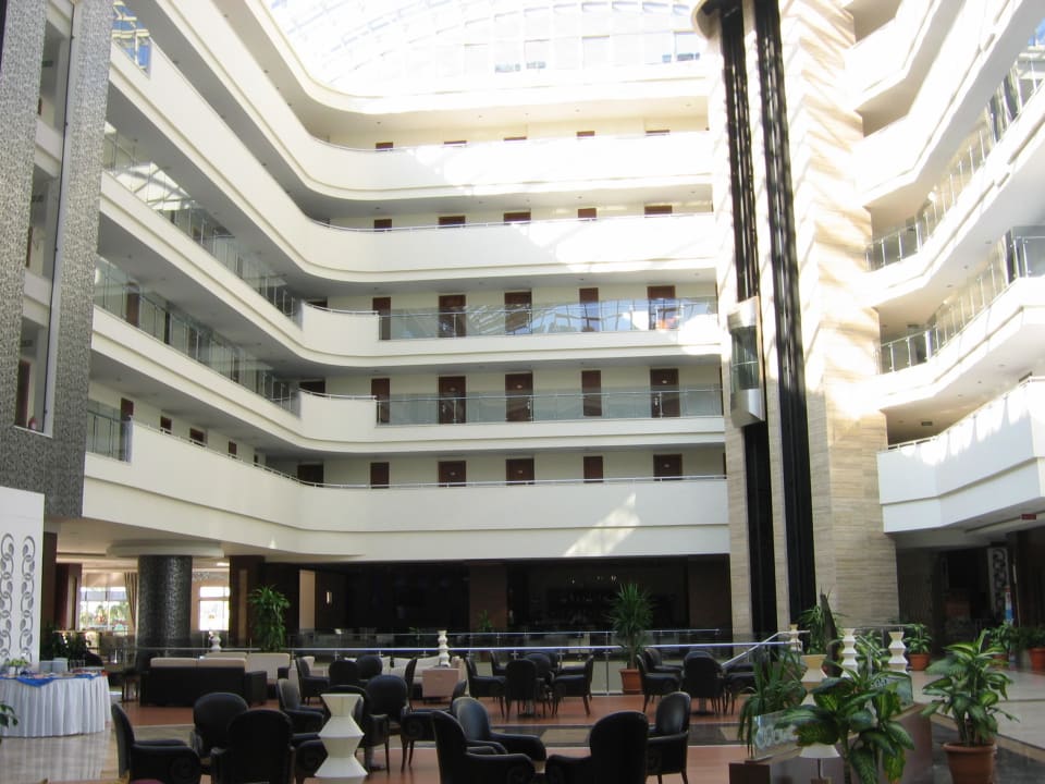 Voila le hall Seaden Sea World Resort & Spa