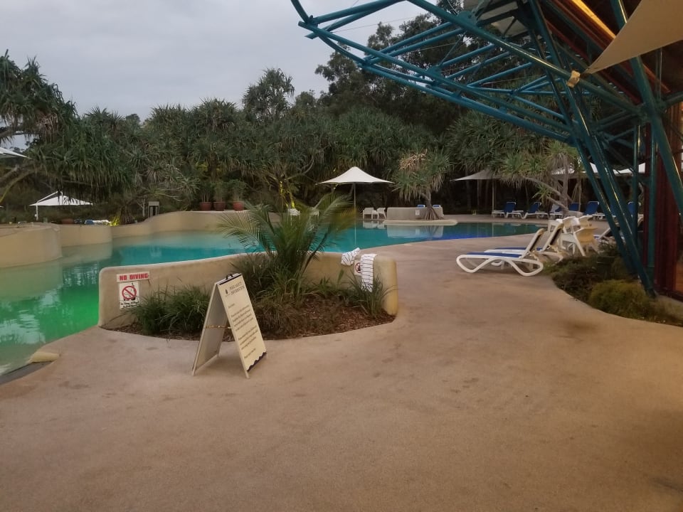 Pool Kingfisher Bay Resort