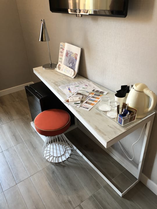 Zimmer The Guardian Hotel